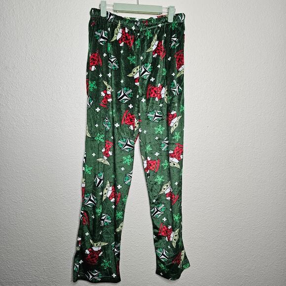 Starwars Mandalorian and Grogu christmas printed super soft pajama pants size m - Picture 1 of 4